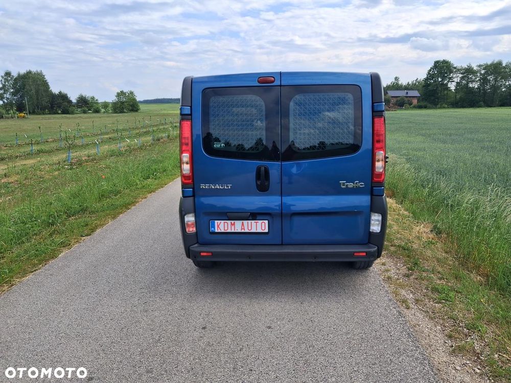 Renault Trafic - 9