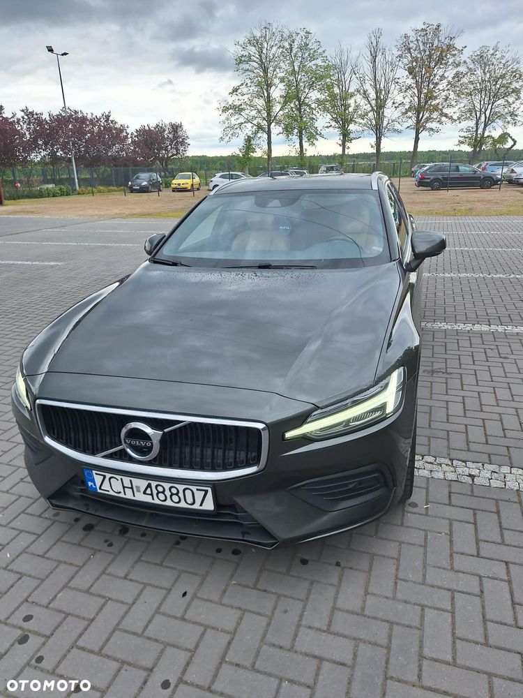 Volvo V60 D4 Momentum Pro - 3