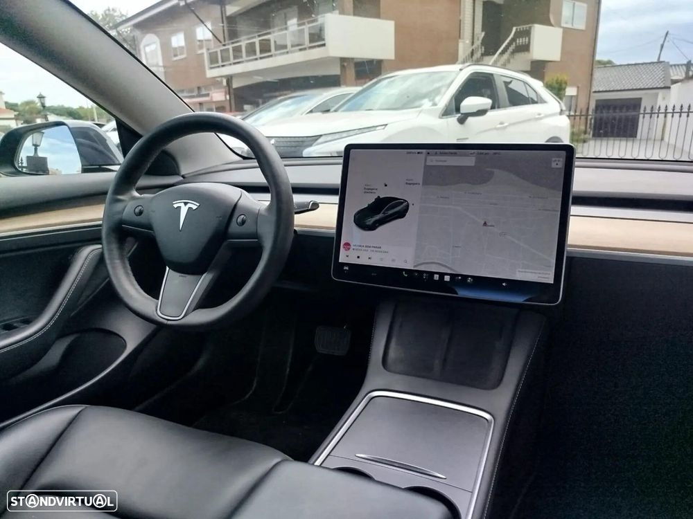 Tesla Model 3 Long-Range Dual Motor AWD - 33