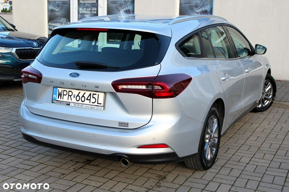 Ford Focus 1.0 EcoBoost Titanium - 6