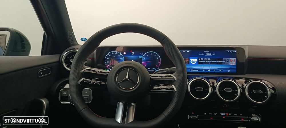 Mercedes-Benz A 200 Standard - 19