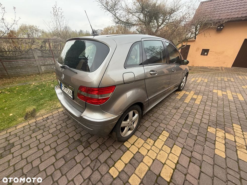 Mercedes-Benz Klasa B - 8