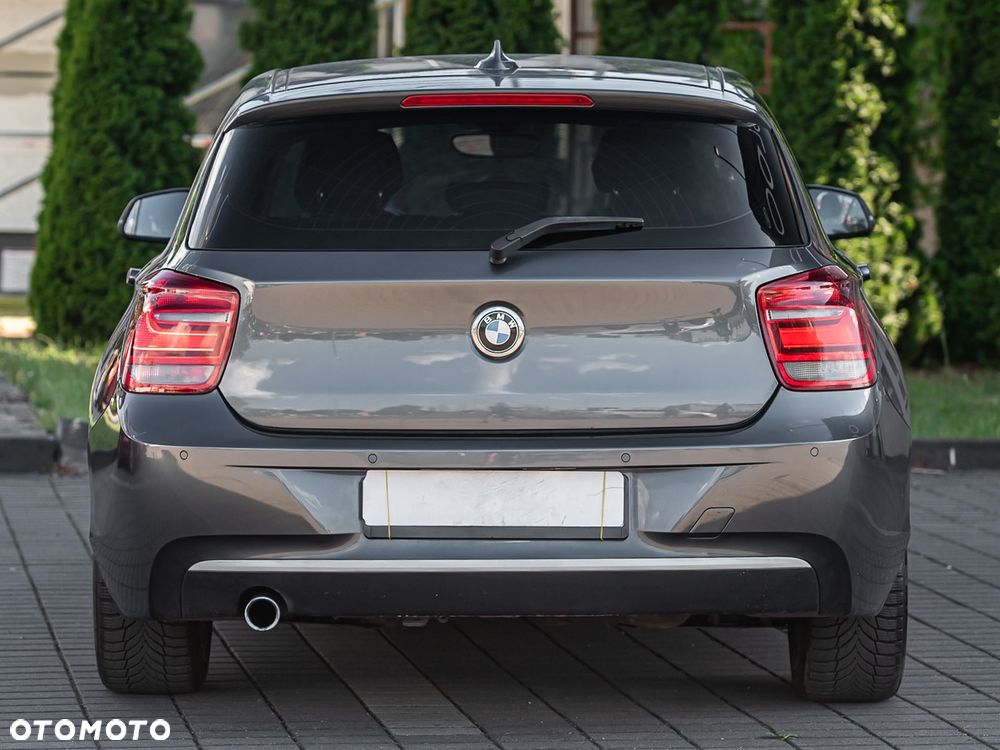 BMW Seria 1 118i - 11