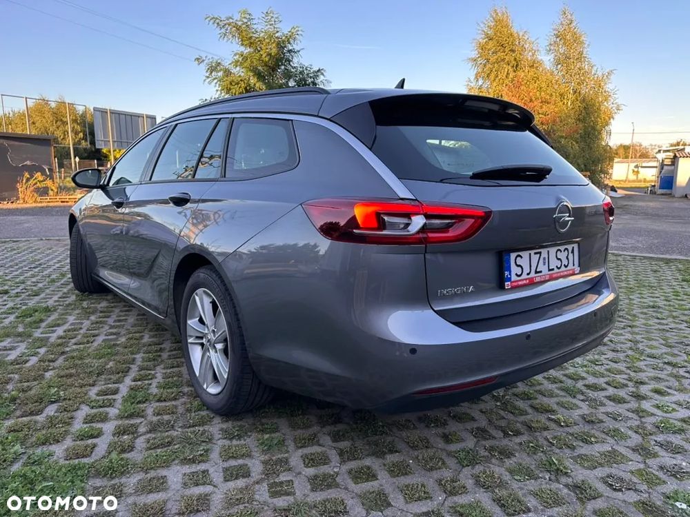 Opel Insignia - 11