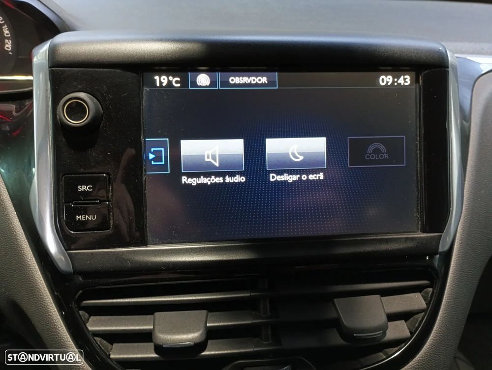 Peugeot 208 1.2 PureTech Style - 21