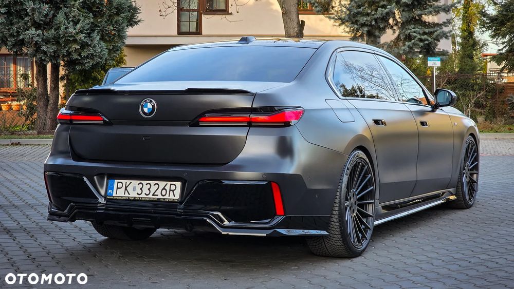 BMW Seria 7 740Ld xDrive sport - 11