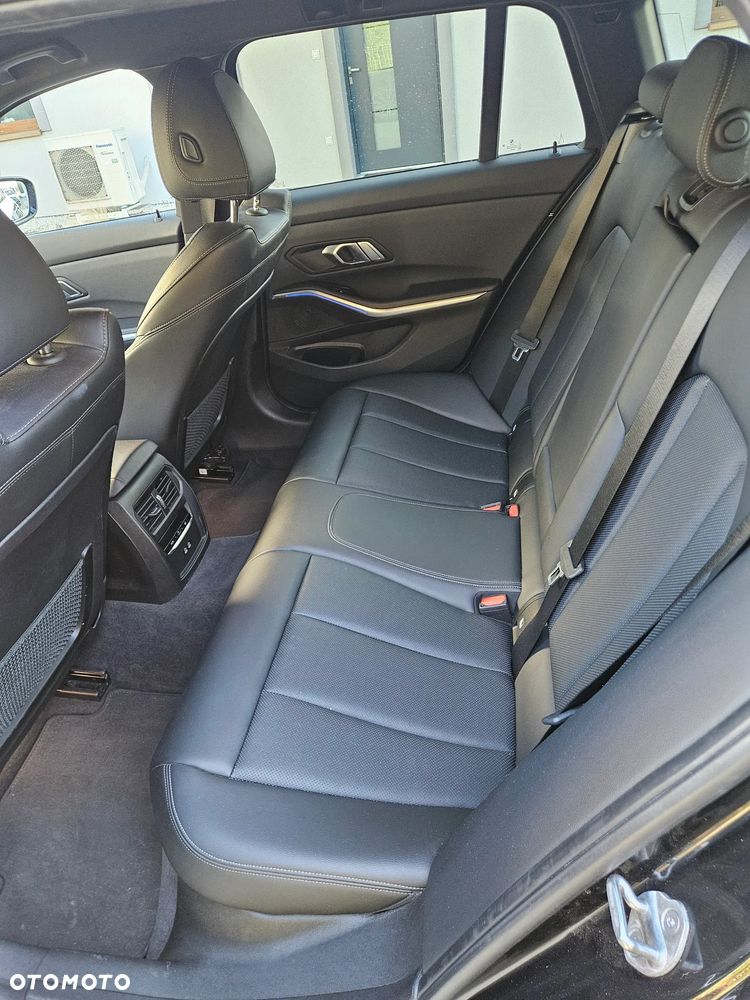 BMW Seria 3 - 10