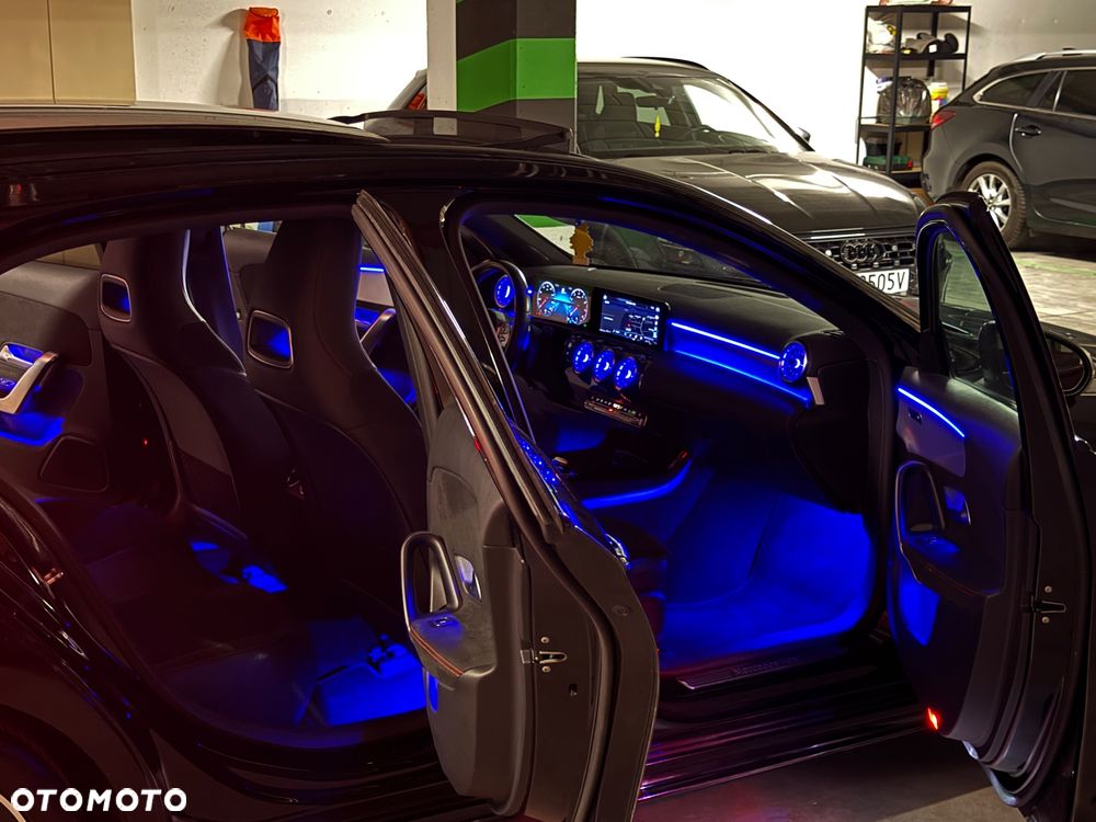 Mercedes-Benz Klasa A 200 7G-DCT AMG Line - 33