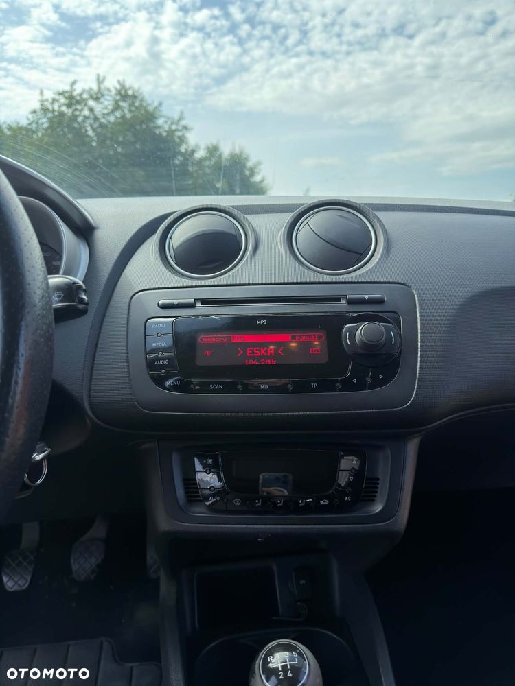 Seat Ibiza 1.6 16V Sport - 18