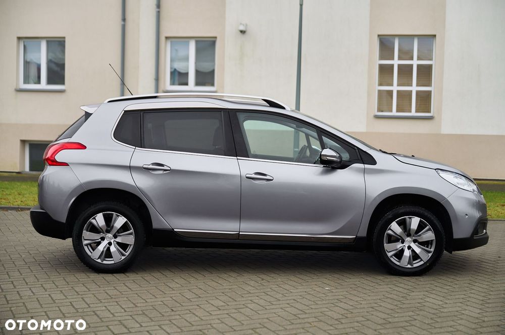 Peugeot 2008 PureTech 110 Stop&Start Allure - 12