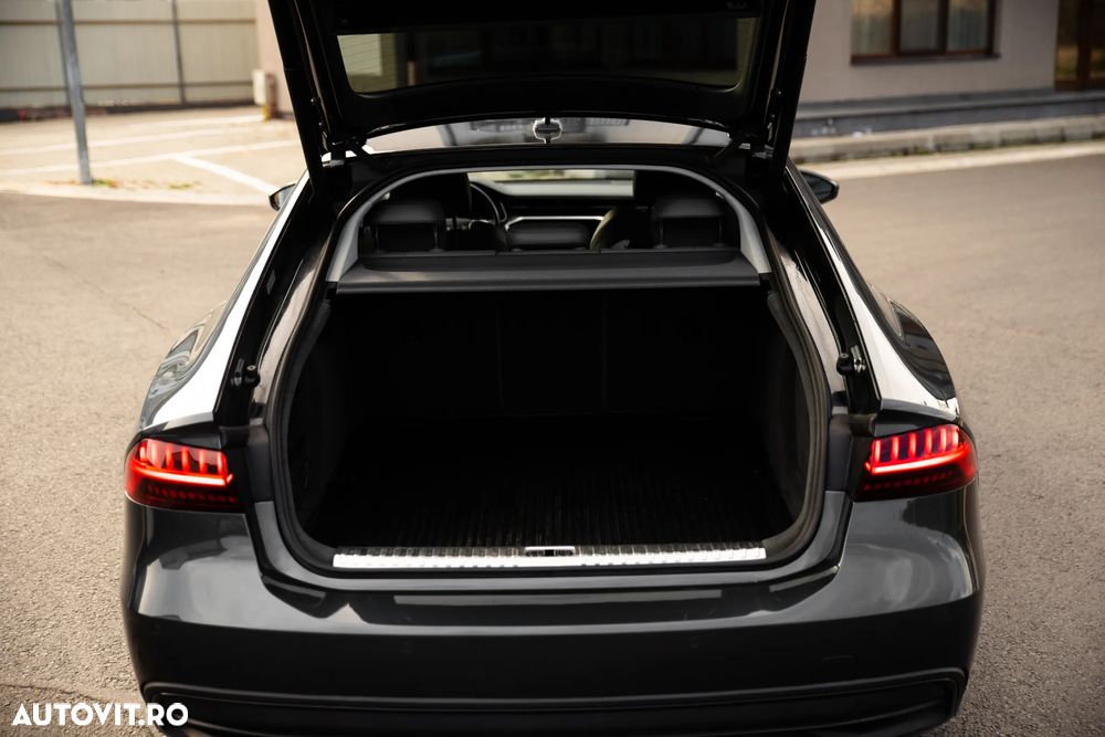 Audi A7 55 TFSI quattro S tronic MHEV - 8