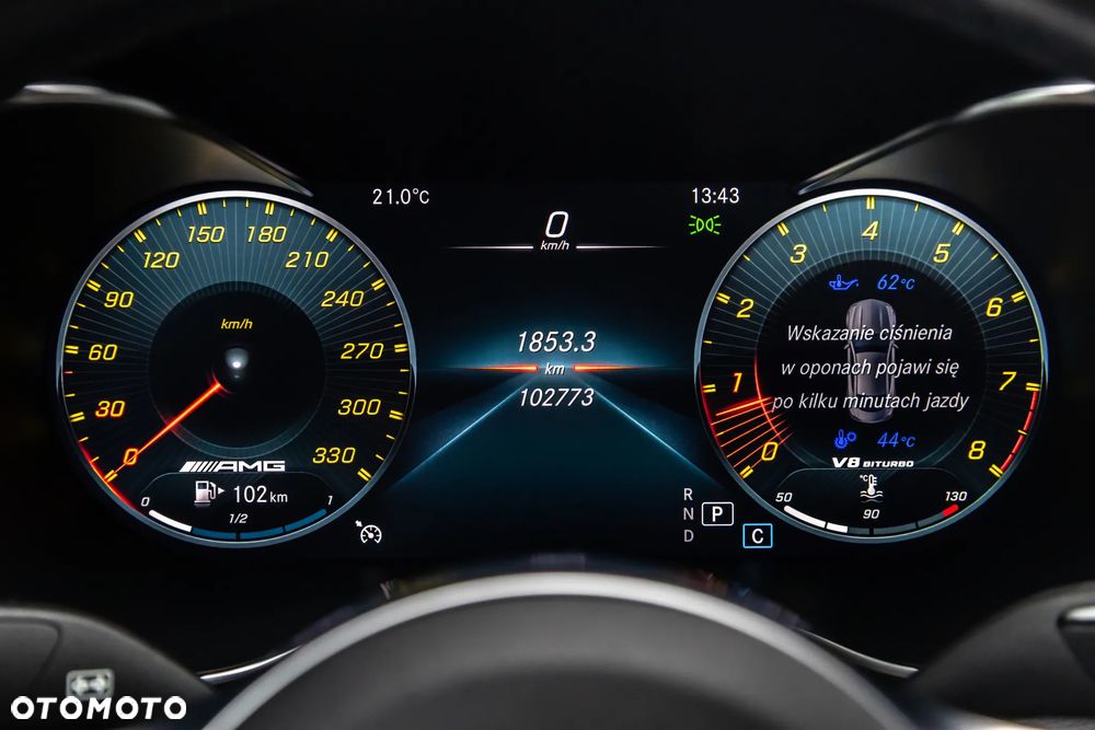 Mercedes-Benz Klasa C AMG 63 S - 17