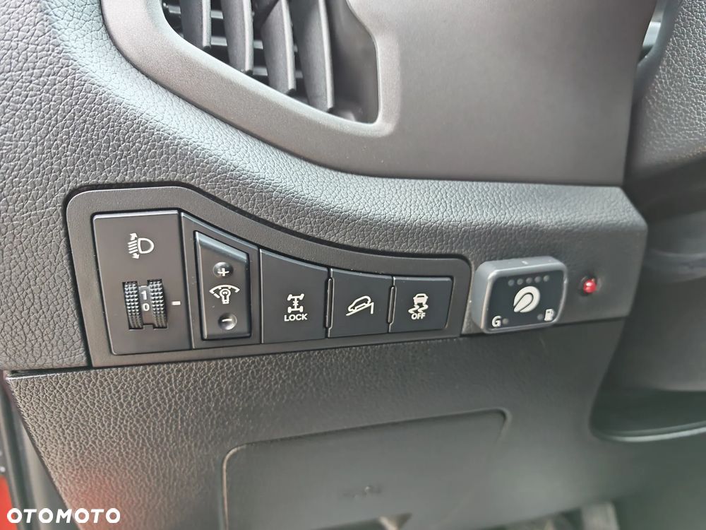 Kia Sportage 2.0 CVVT 4WD Spirit - 29