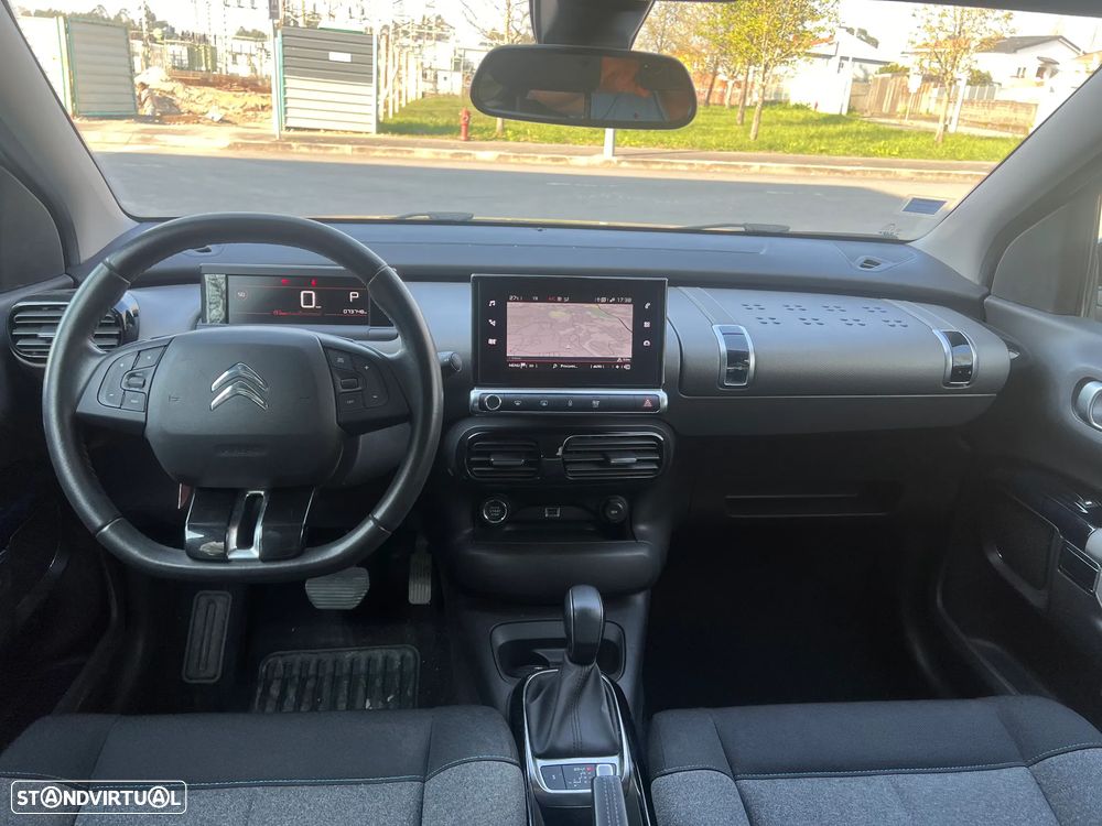 Citroën C4 Cactus 1.2 PureTech Shine EAT6 - 17