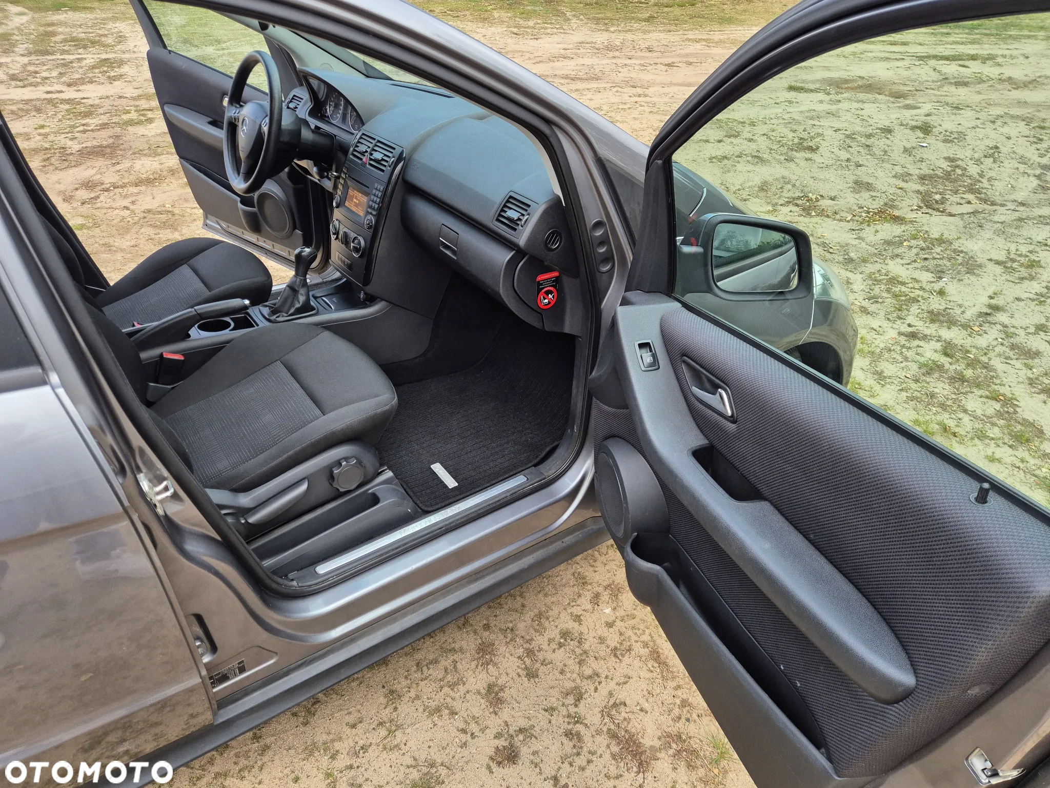 Mercedes-Benz Klasa A 180 BlueEFFICIENCY - 10