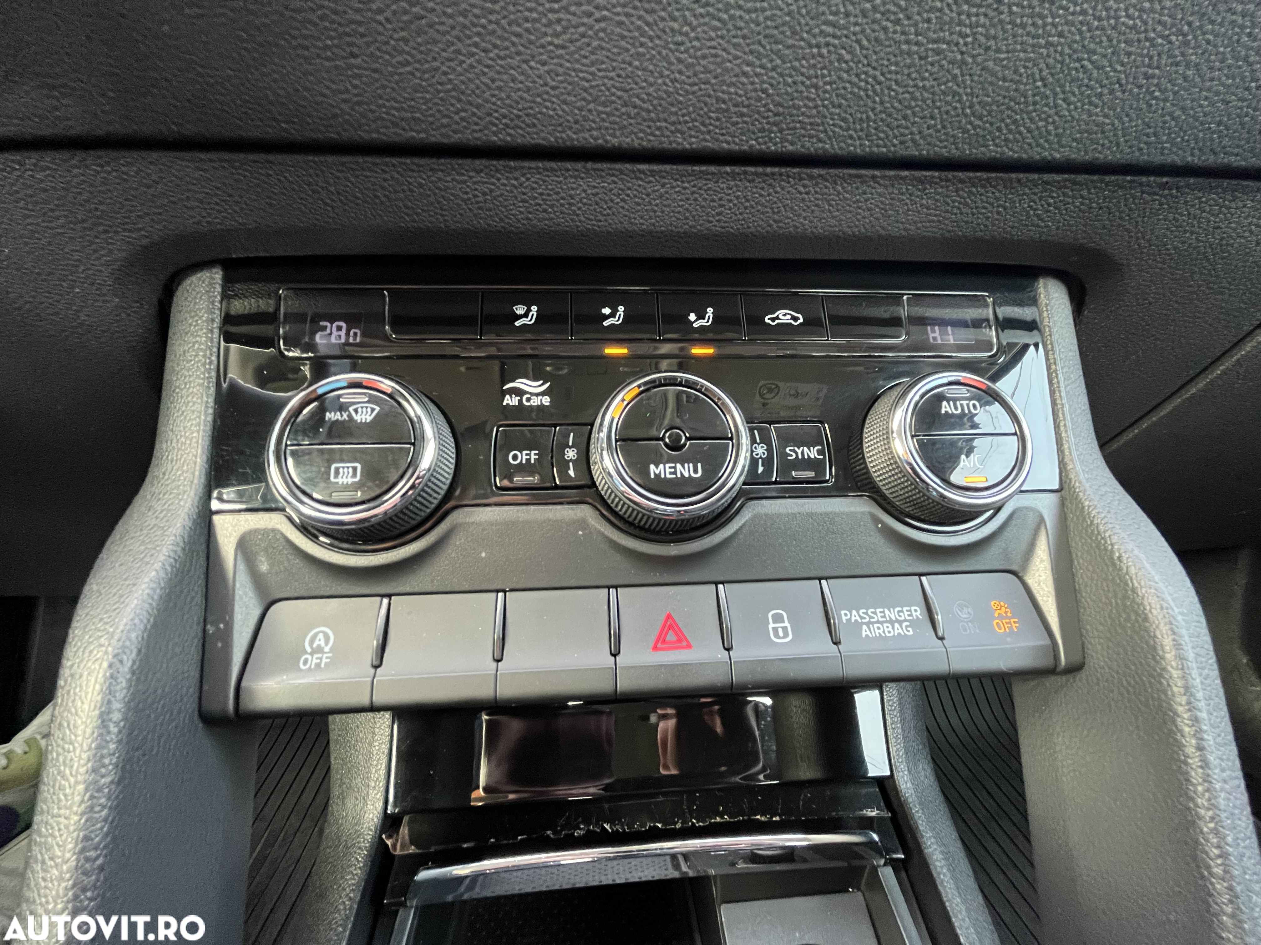 Skoda Karoq 1.5 TSI DSG Style - 9