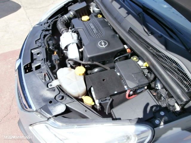 Opel Corsa 1.3 CDTi Enjoy EcoFLEX - 34