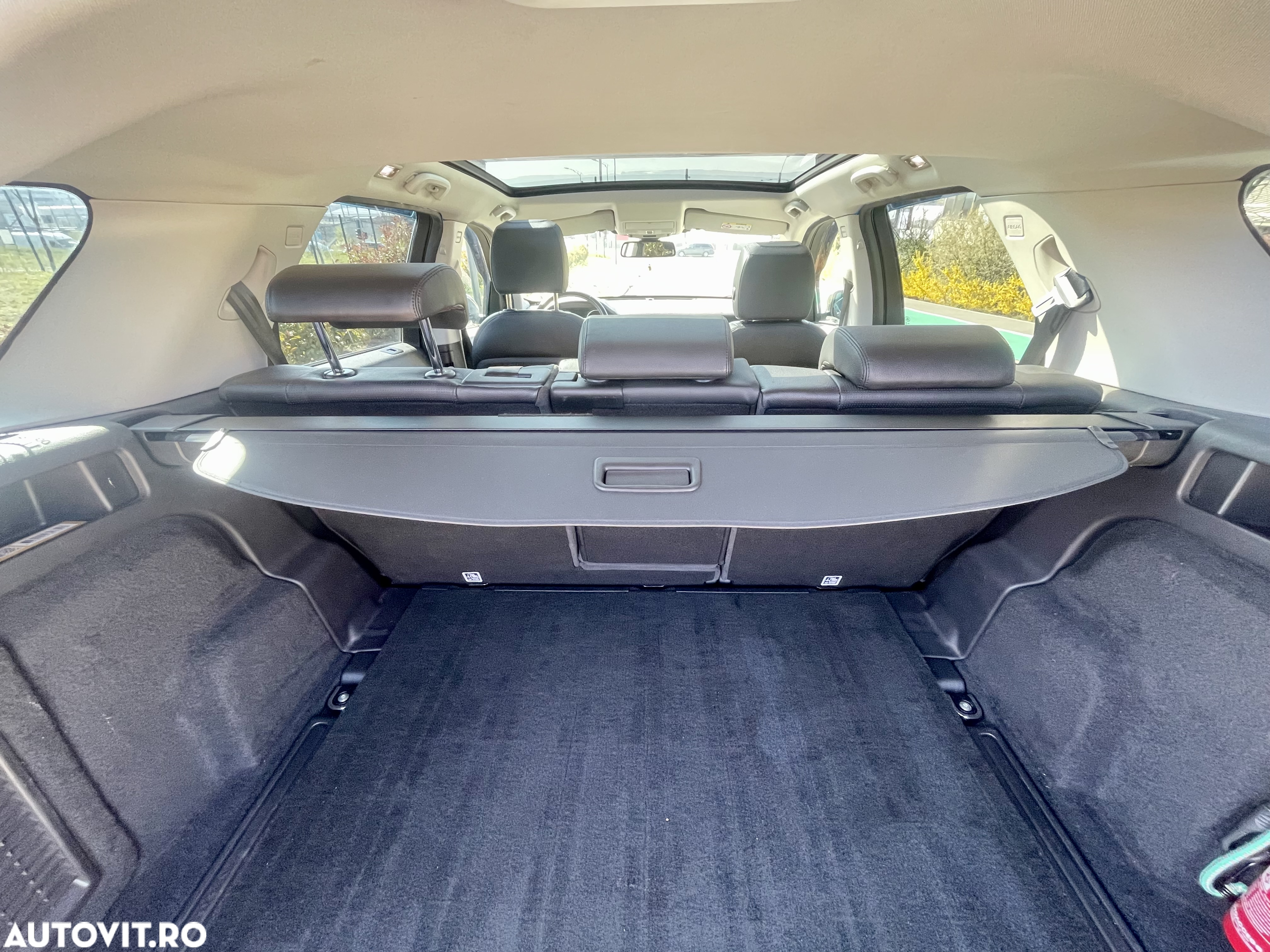 Land Rover Discovery Sport 2.0 l TD4 HSE Luxury Aut. - 21