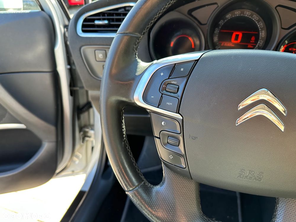 Citroën C4 - 10