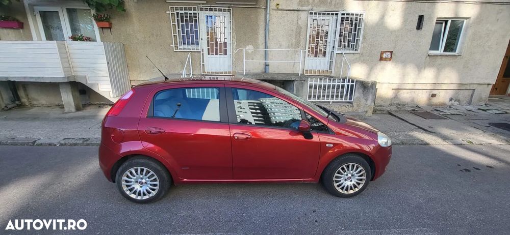 Fiat Grande Punto - 4