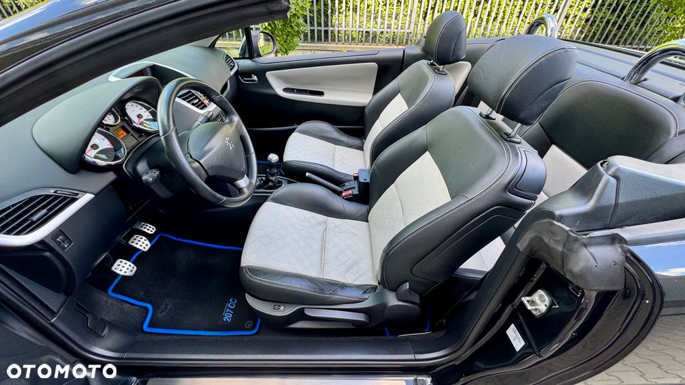 Peugeot 207 CC 1.6 Intense - 18