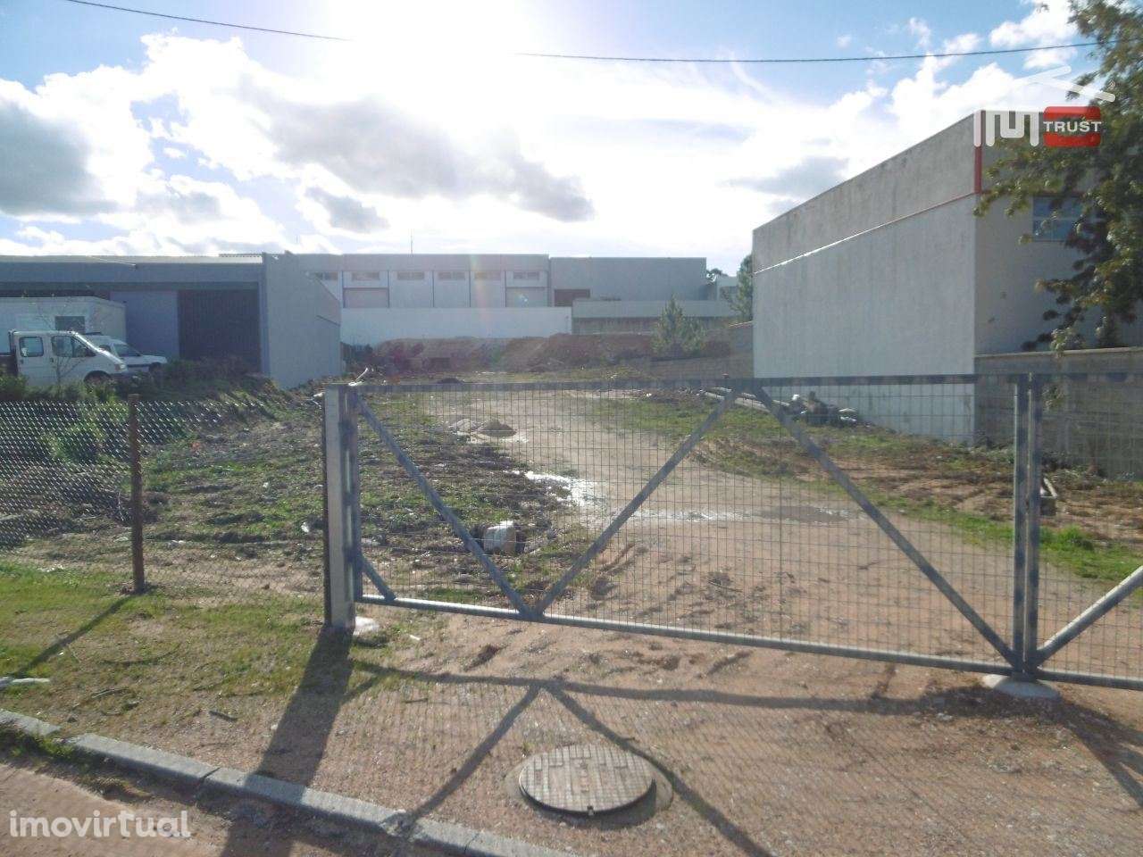 lote para construção de armazém - Grande imagem: 2/5