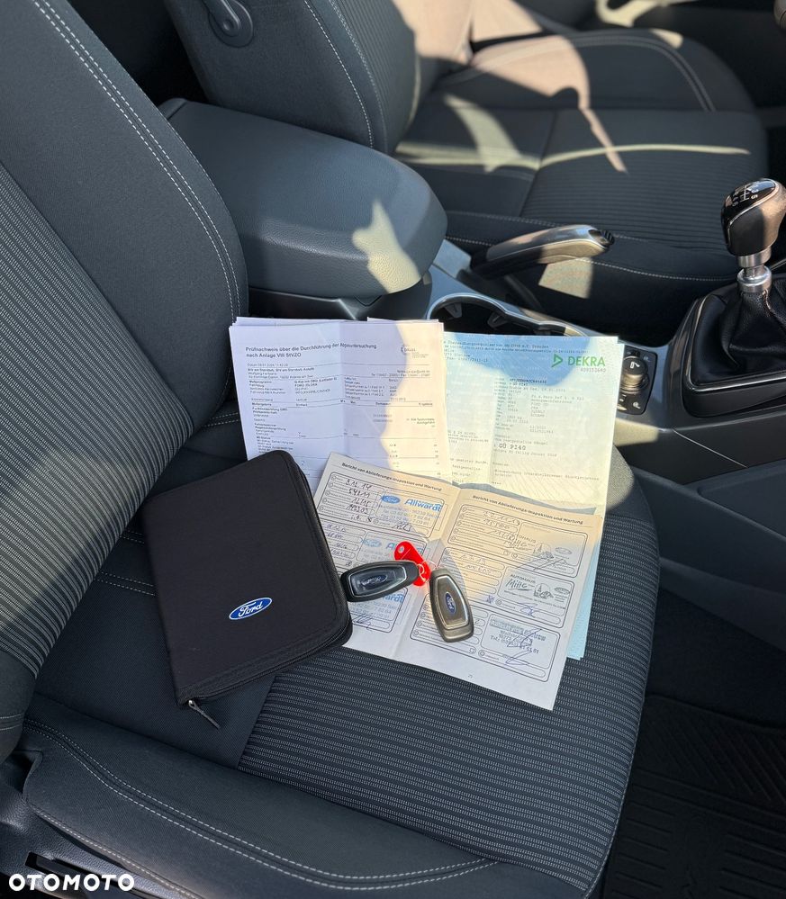 Ford C-MAX 1.6 EcoBoost Titanium - 31