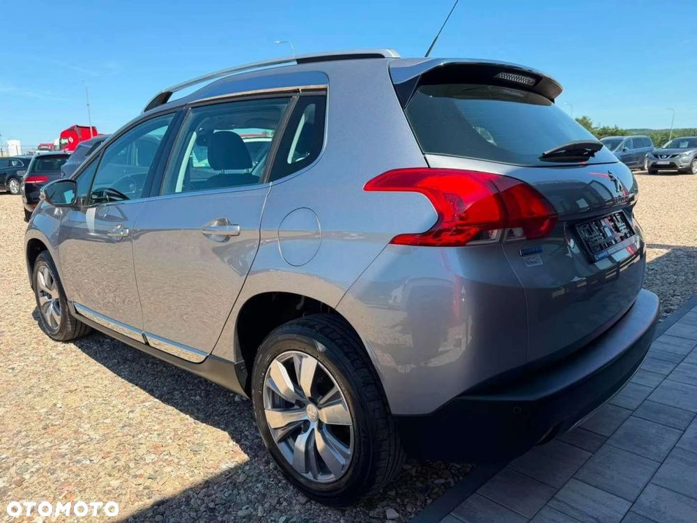Peugeot 2008 - 7