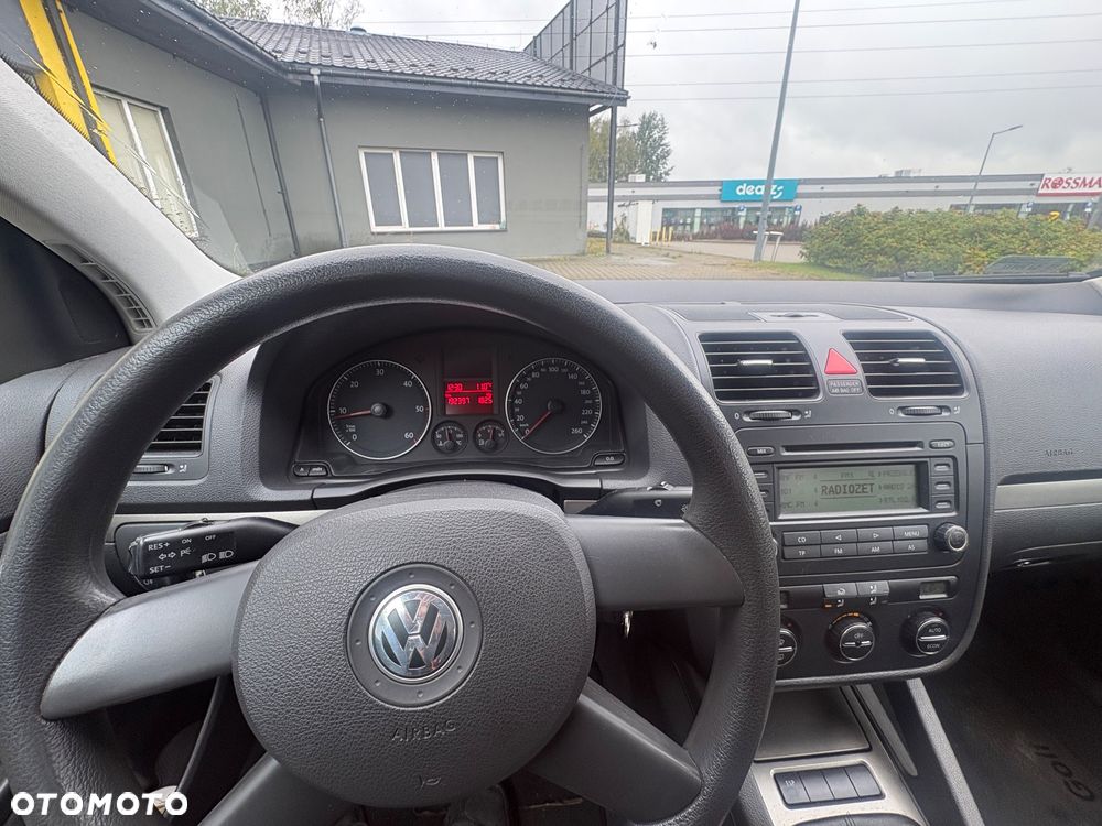 Volkswagen Golf 2.0 TDI Comfortline - 7