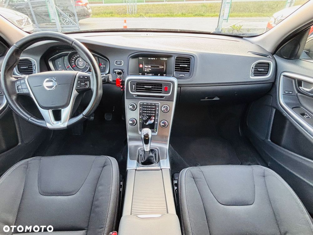 Volvo V60 D4 Drive-E Summum - 29