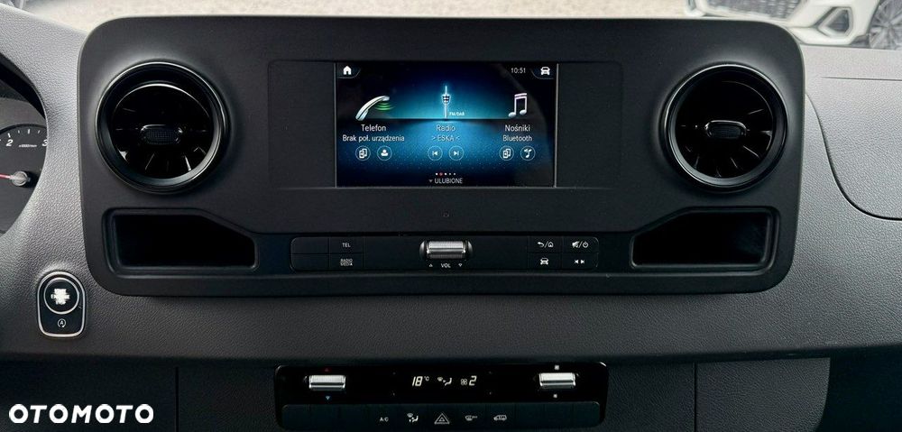 Mercedes-Benz Sprinter - 20