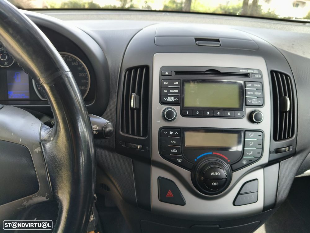 Hyundai i30 CW 1.6 CRDi Comfort - 8