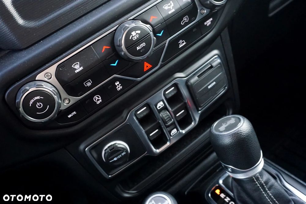 Jeep Wrangler 2.0 T-GDI Hardtop AWD Automatik Sahara - 34