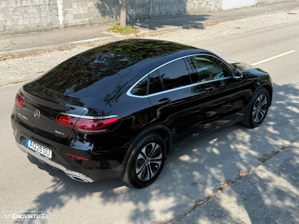 Mercedes-Benz GLC 300 e Coupé 4Matic - 2
