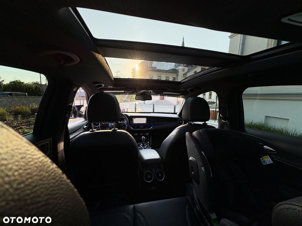 Alfa Romeo Stelvio 2.0 Turbo TI Q4 - 21