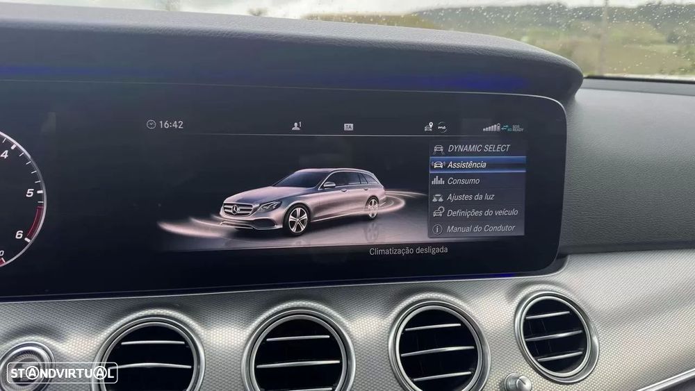 Mercedes-Benz E 220 - 14