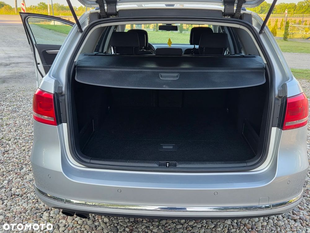 Volkswagen Passat Variant 2.0 TDI BlueMotion Technology Comfortline - 23