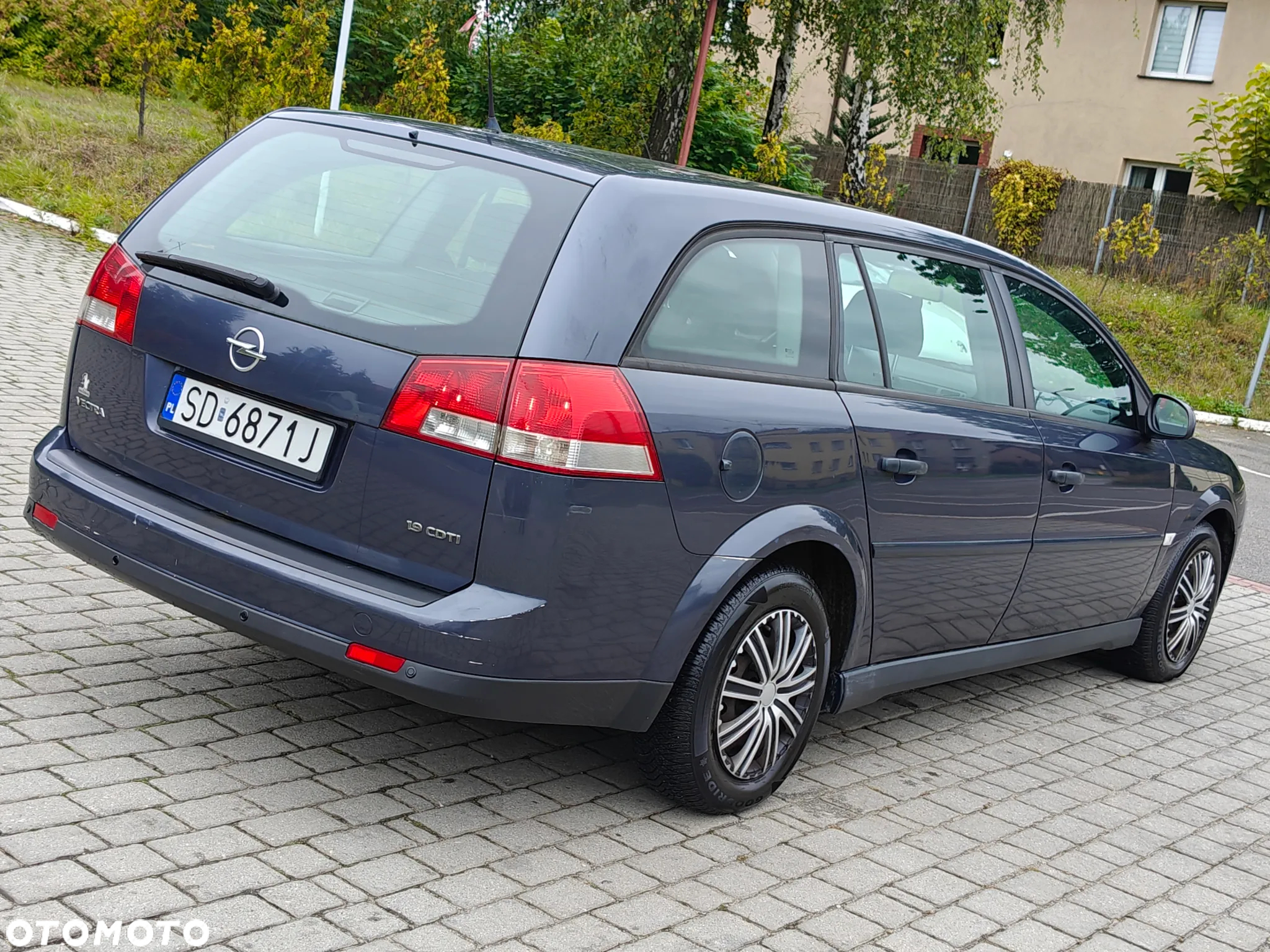 Opel Vectra 1.9 CDTI Comfort - 28