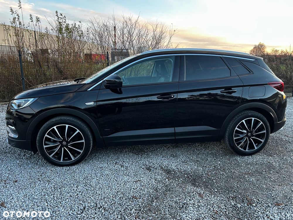 Opel Grandland X Plug-in-Hybrid4 1.6 DI Start/Stop Business INNOVATION - 4