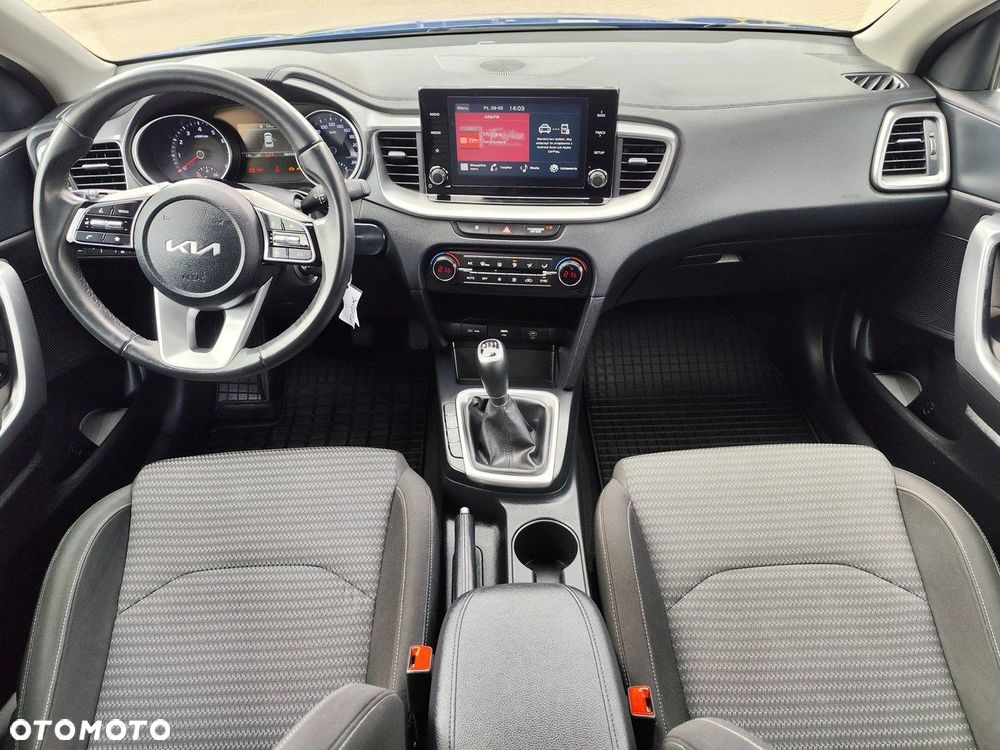 Kia XCeed - 13
