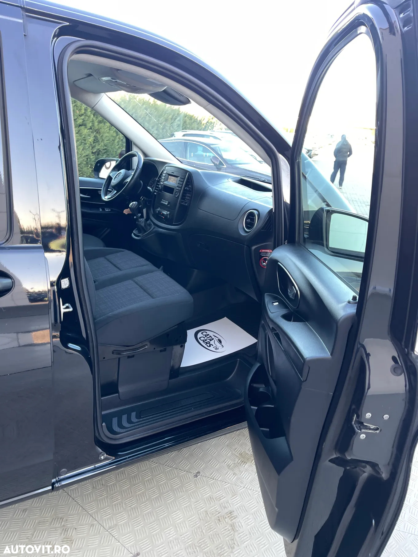 Mercedes-Benz Vito 114CDI LUNG USI SPATE - 22