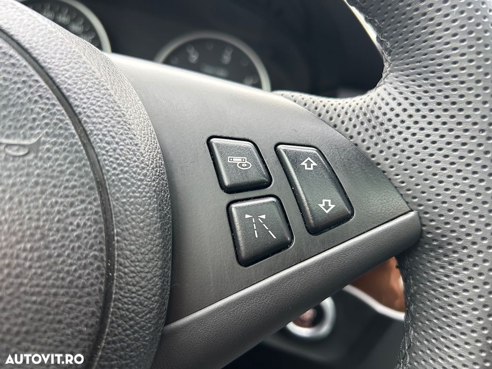 BMW Seria 5 - 24