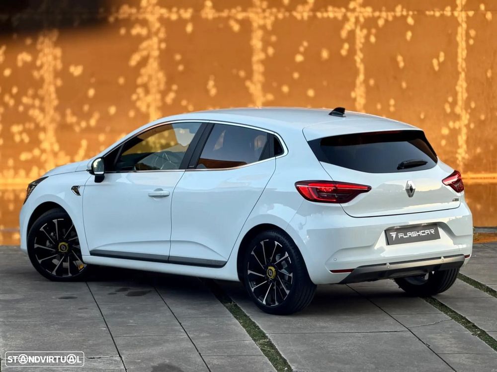 Renault Clio - 21