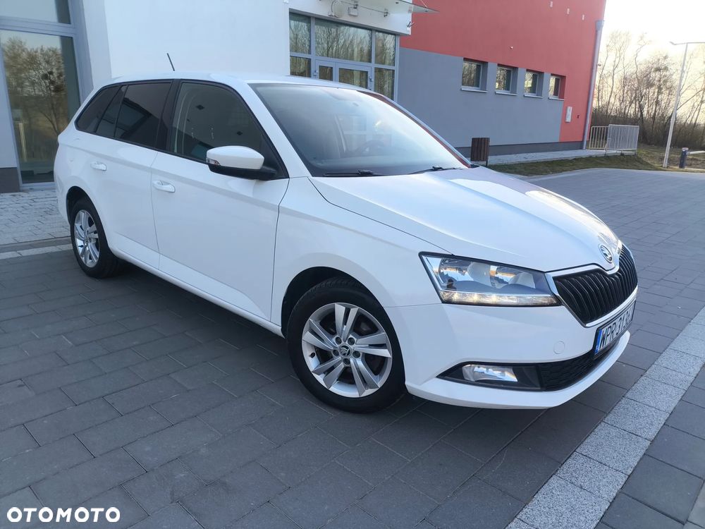 Skoda Fabia 1.0 TSI Ambition - 11
