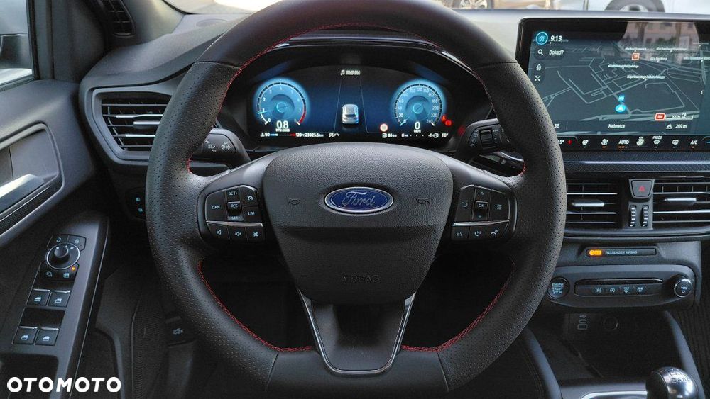 Ford Focus - 11