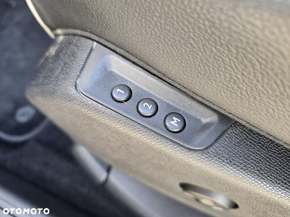 DS Automobiles DS 7 Crossback - 23