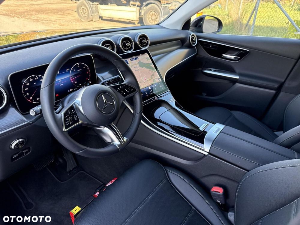 Mercedes-Benz GLC - 19