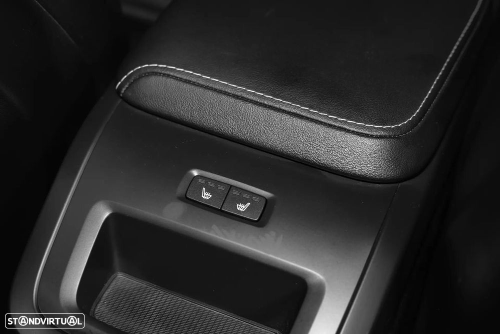 Volvo XC 60 T8 AWD Plus Black Edition - 35