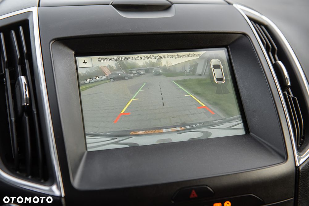 Ford S-Max 2.0 TDCi 4WD Titanium PowerShift - 32