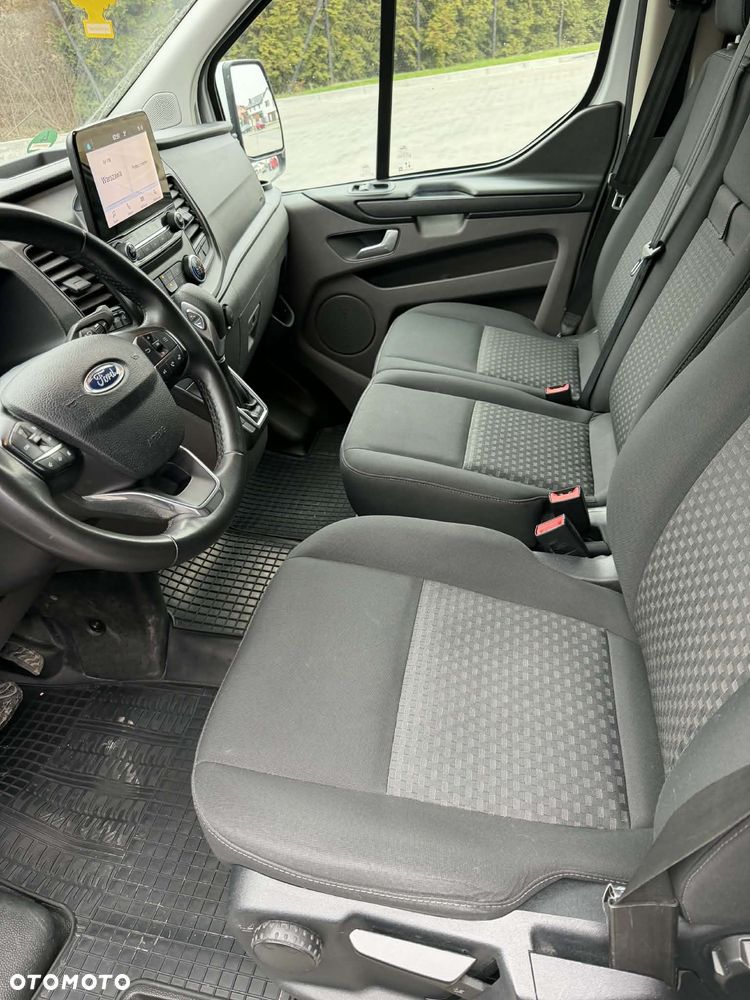 Ford Transit Custom - 8